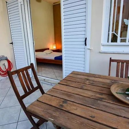 Apartmán White
