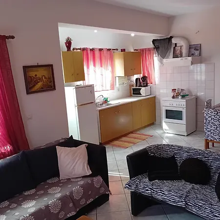 Apartmán White *