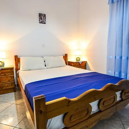 Apartmán White